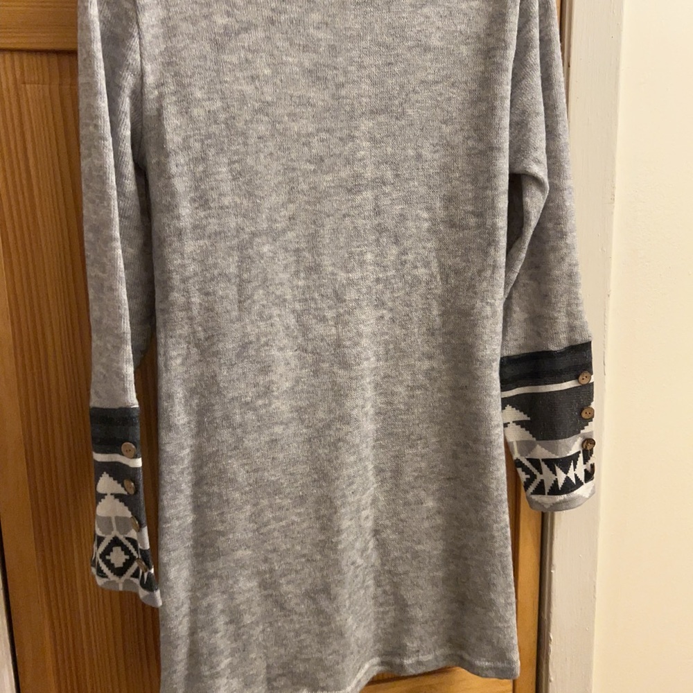 Women’s long top